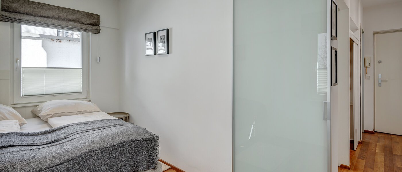 квартира München Altbogenhausen 04 спальная комната 12943