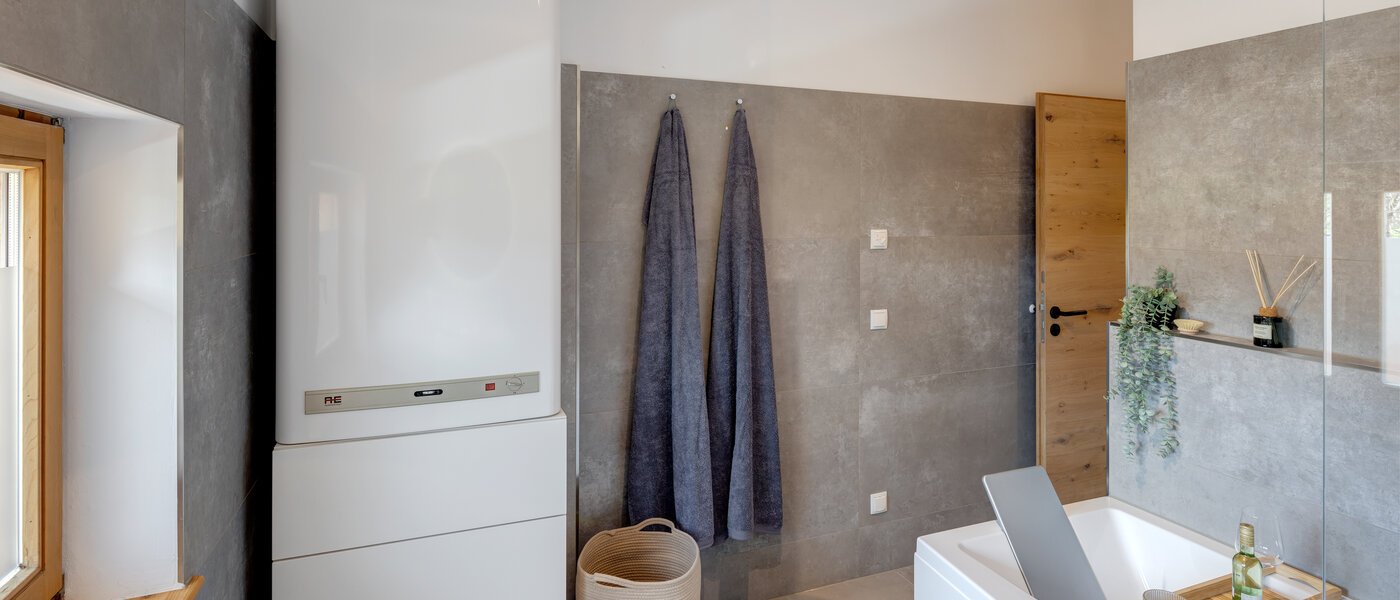 квартира-галерея Gmund am Tegernsee 04 ванная комната 12967