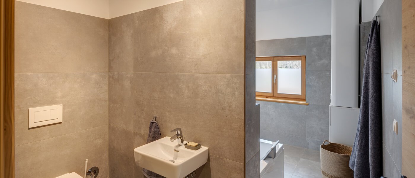 квартира-галерея Gmund am Tegernsee 05 ванная комната 12967