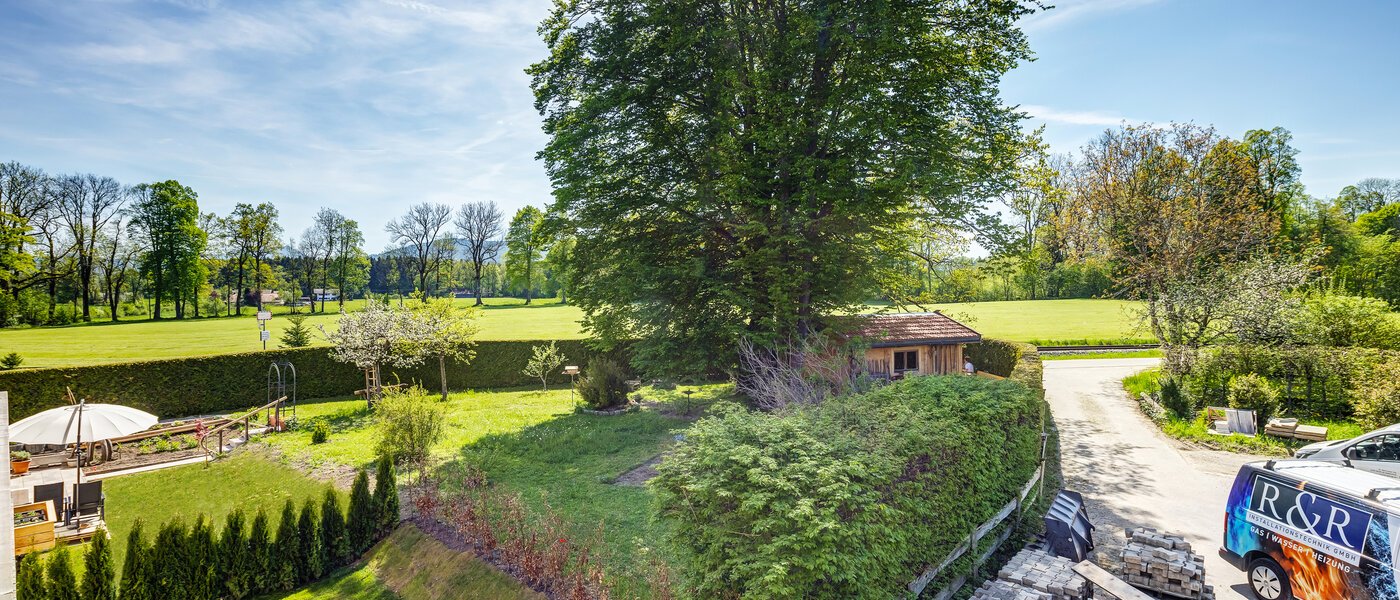 квартира-галерея Gmund am Tegernsee 01 вид из окна 12967