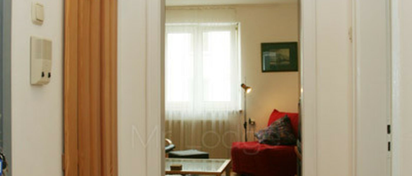 квартира München Maxvorstadt - Rund um den Josephplatz 01 коридор 130