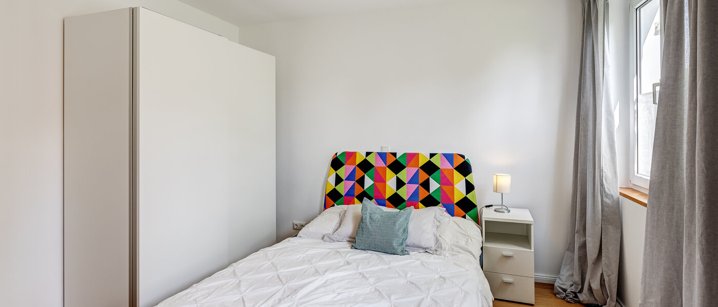 квартира с садом Germering 01 спальная комната 13004