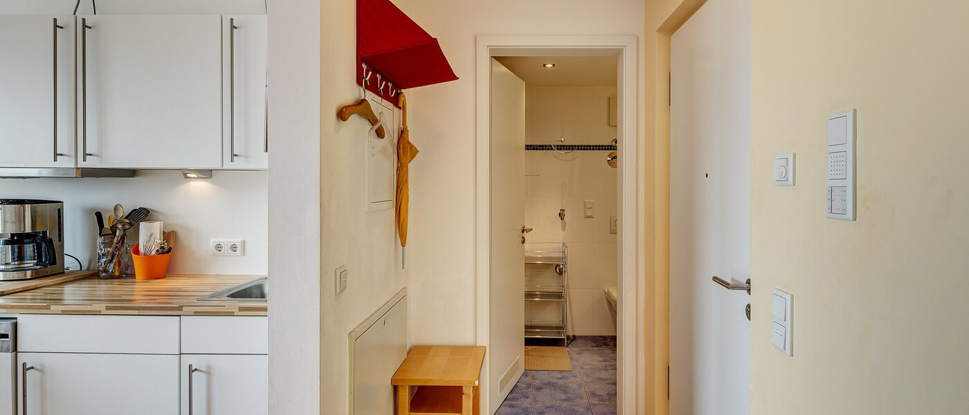 квартира München Maxvorstadt - Westen 01 коридор 13006