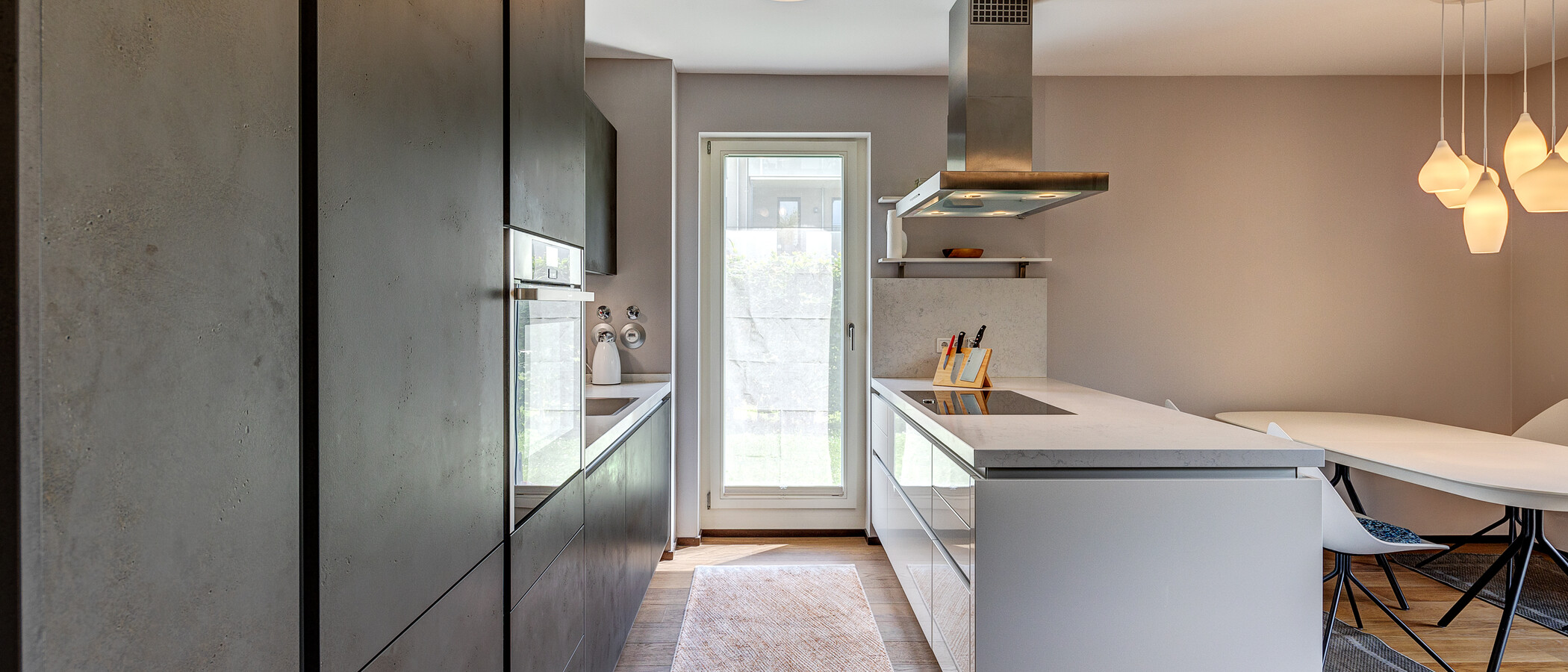 квартира München Schwabing - Domagkpark 04 кухня 13008
