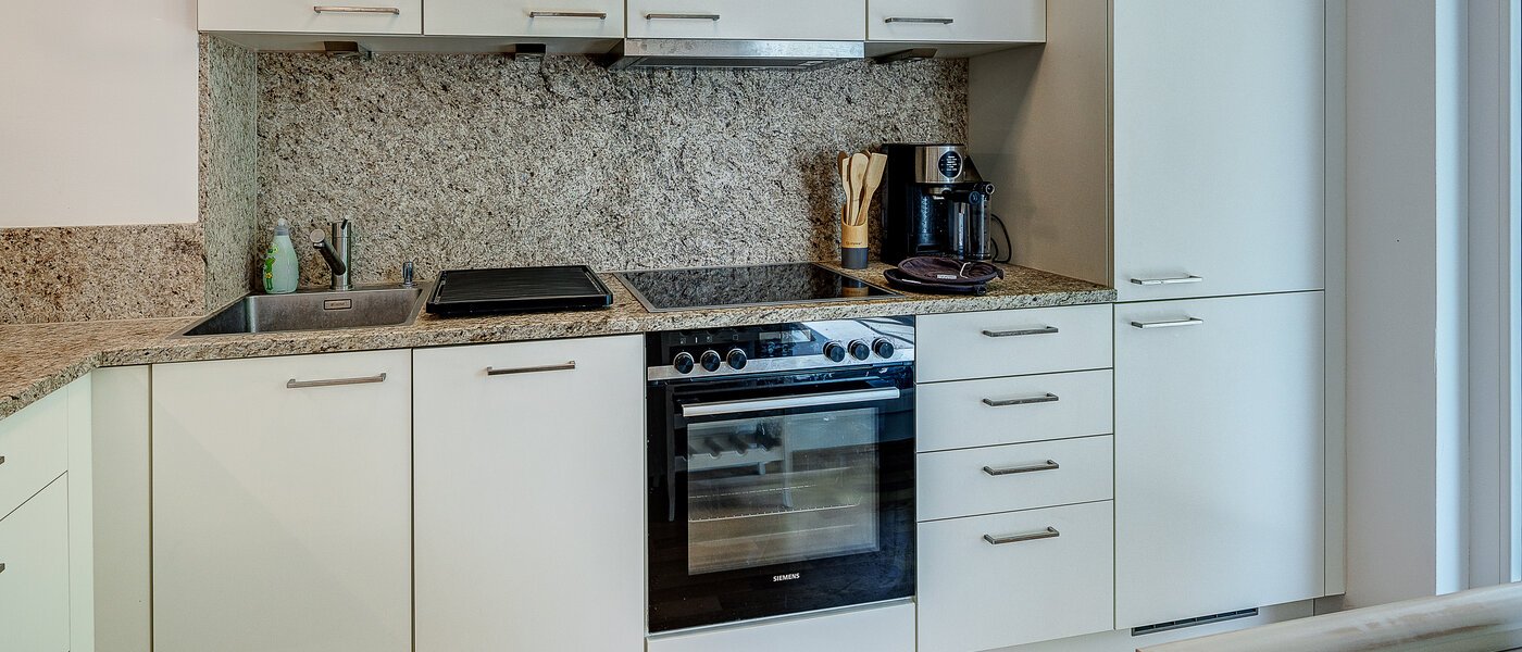 квартира München Allach 02 кухня 13010