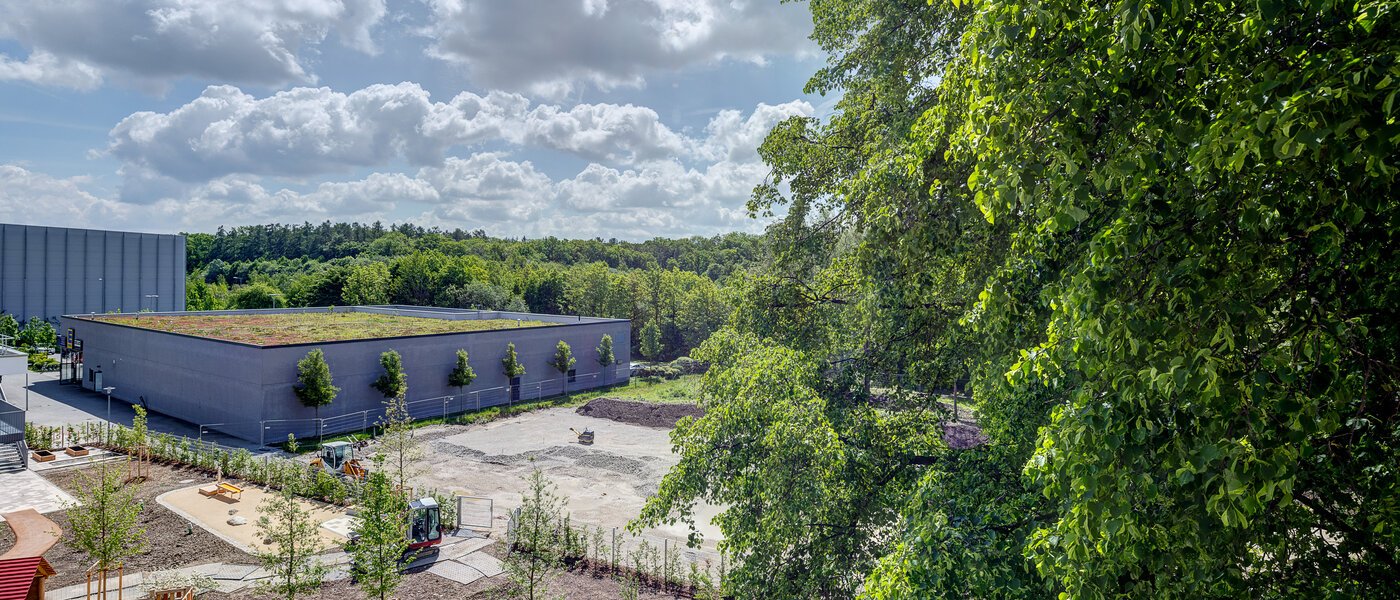 квартира München Allach 01 вид из окна 13010