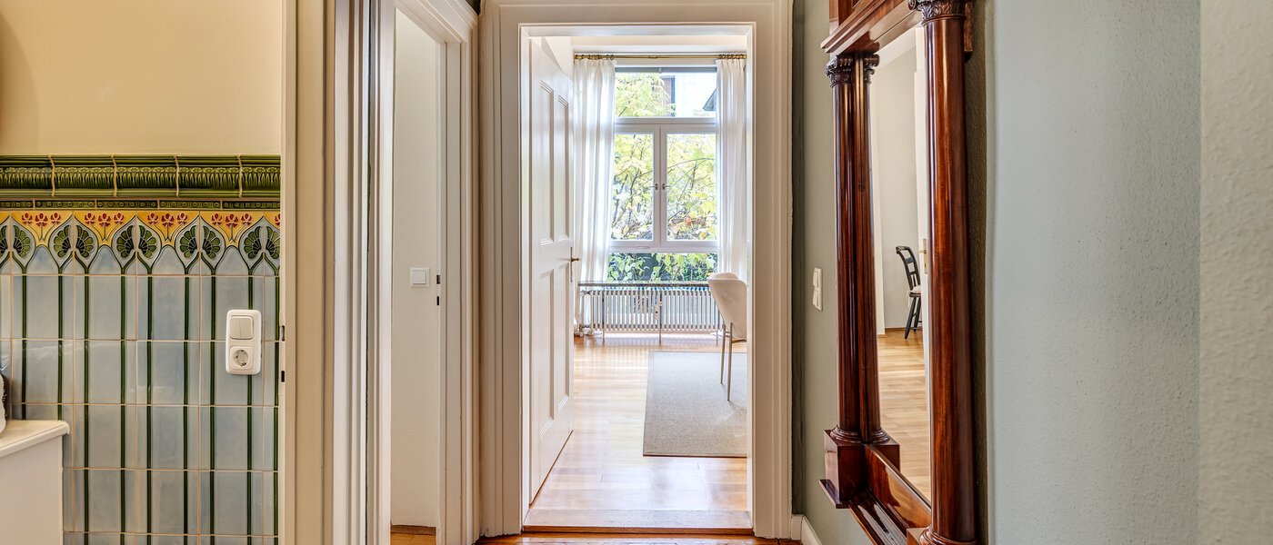 квартира München Herzogpark 04 коридор 13017