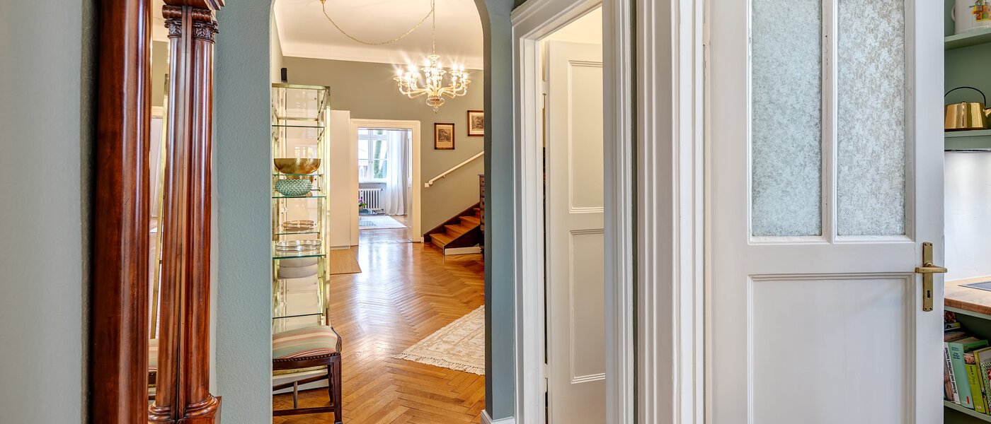 квартира München Herzogpark 05 коридор 13017