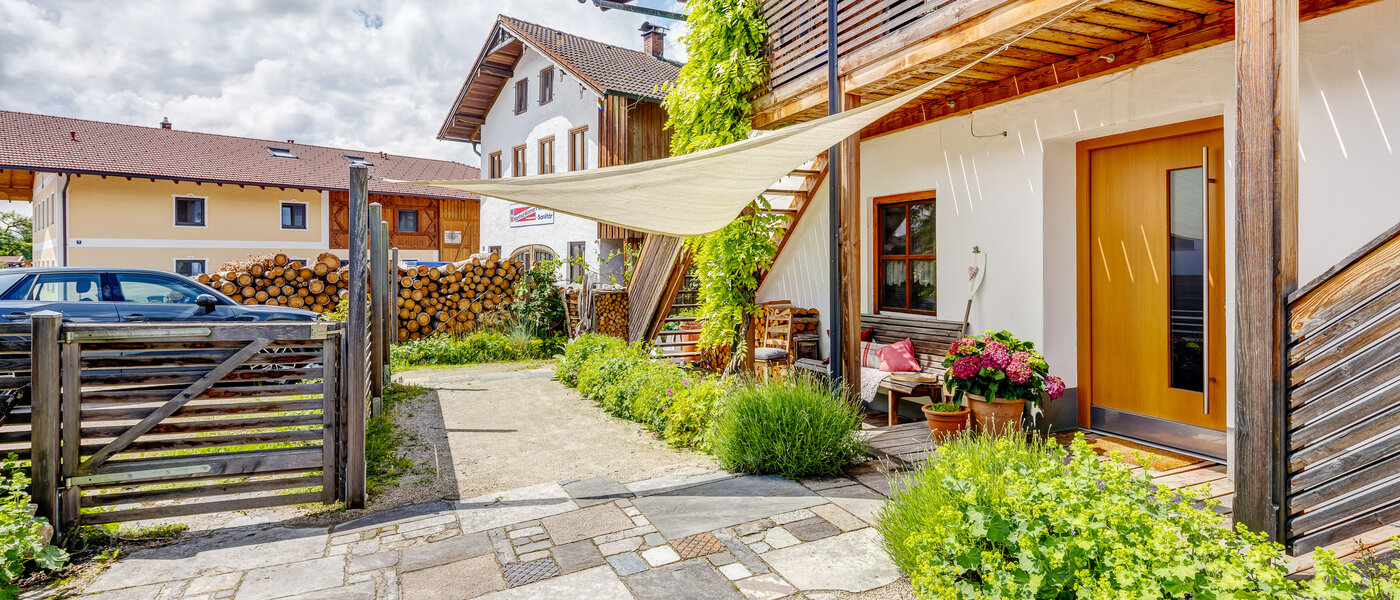 квартира Tuntenhausen 05 внутренний двор  13021