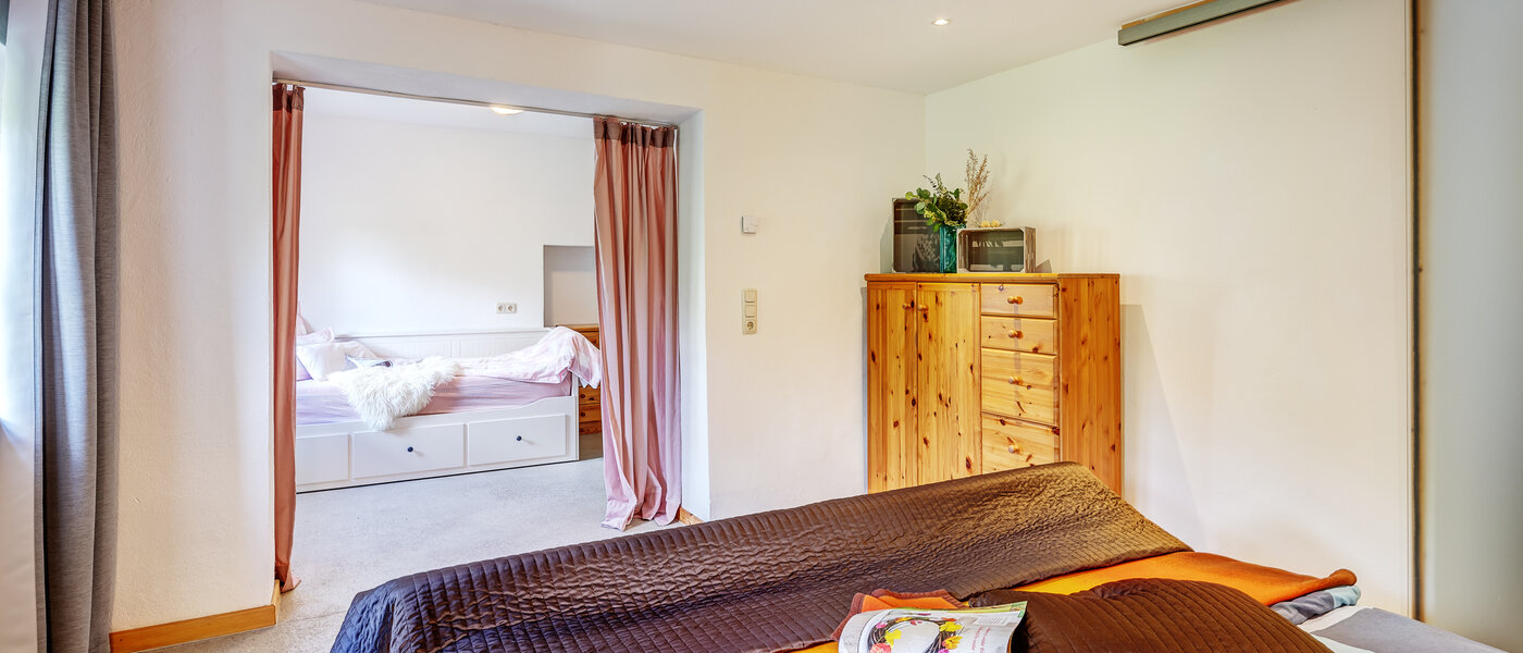 квартира Tuntenhausen 03 спальная комната 13021