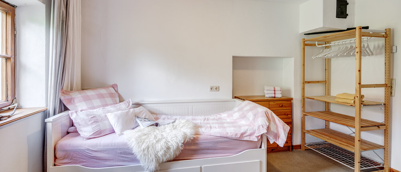 квартира Tuntenhausen 06 спальная комната 13021