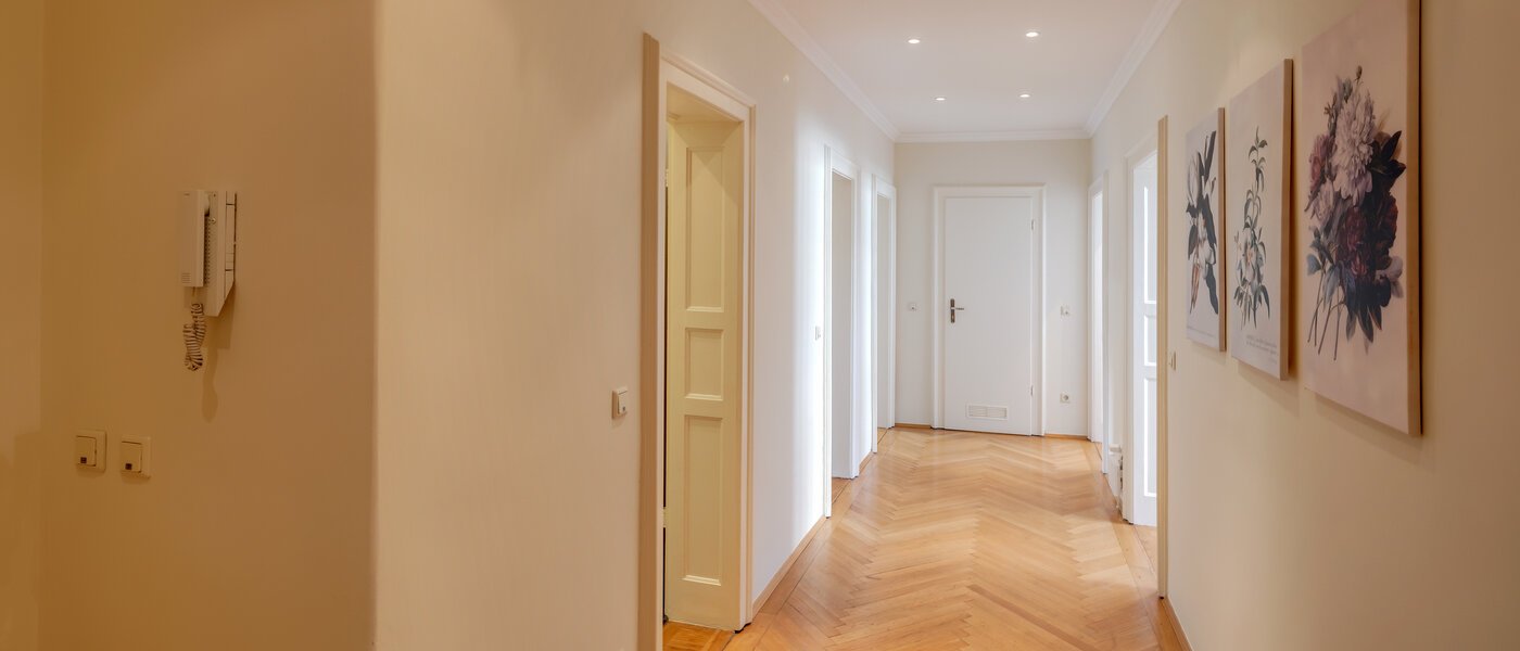 квартира München Haidhausen 03 коридор 13029