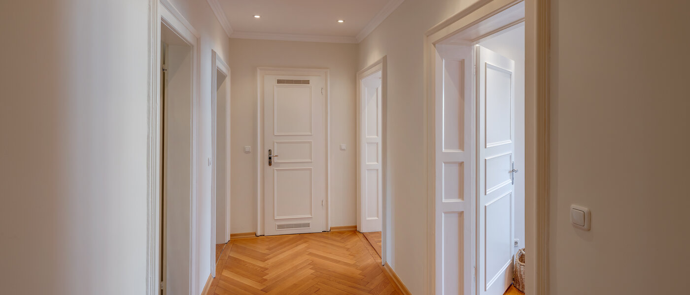 квартира München Haidhausen 03 коридор 13030