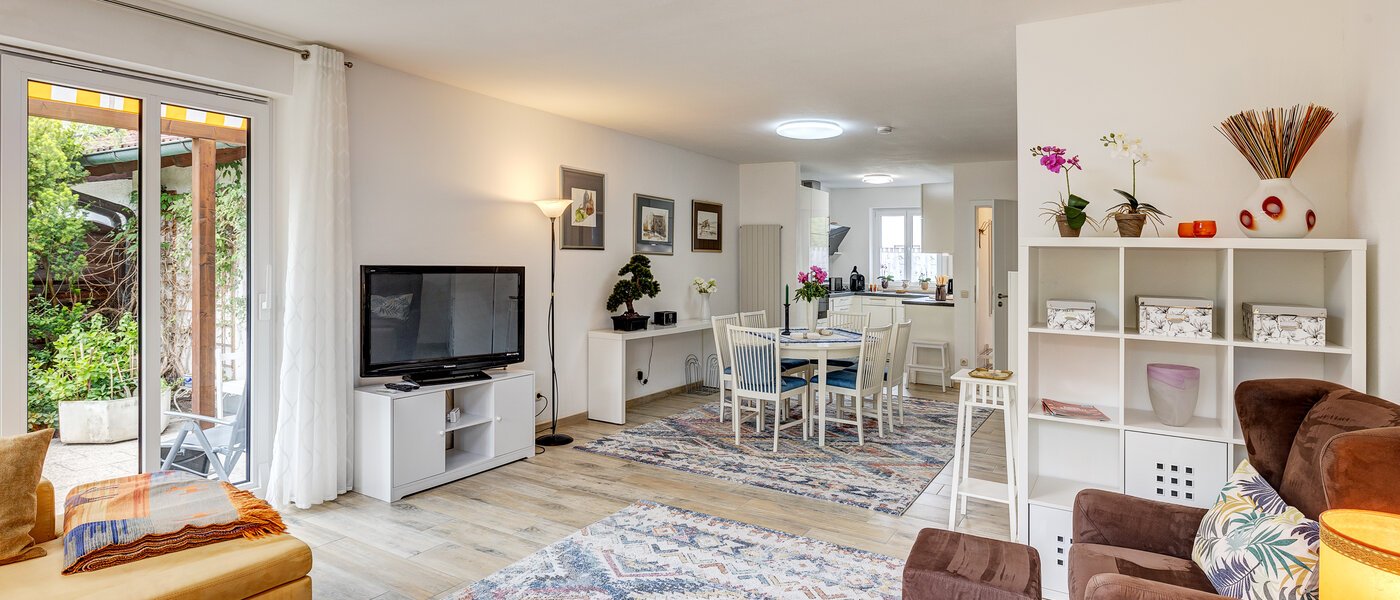 Половина двухквартирного жилого дома Maisach 03 жилое пространство 13032