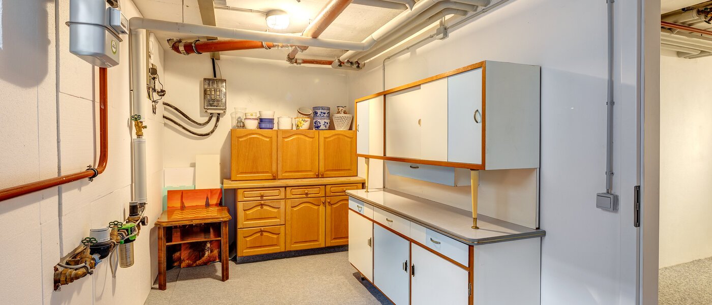 Половина двухквартирного жилого дома Maisach 01 кладовая 13032