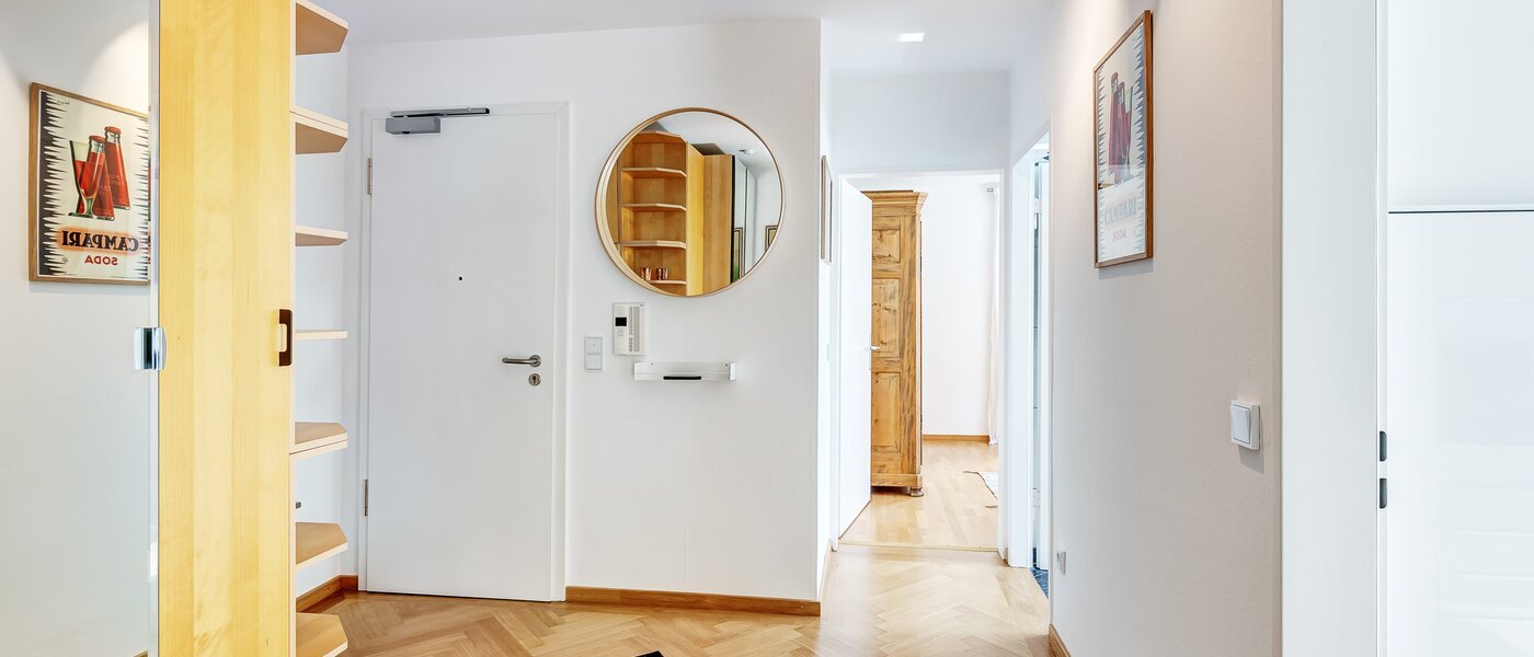 квартира München Berg am Laim 01 коридор 13039