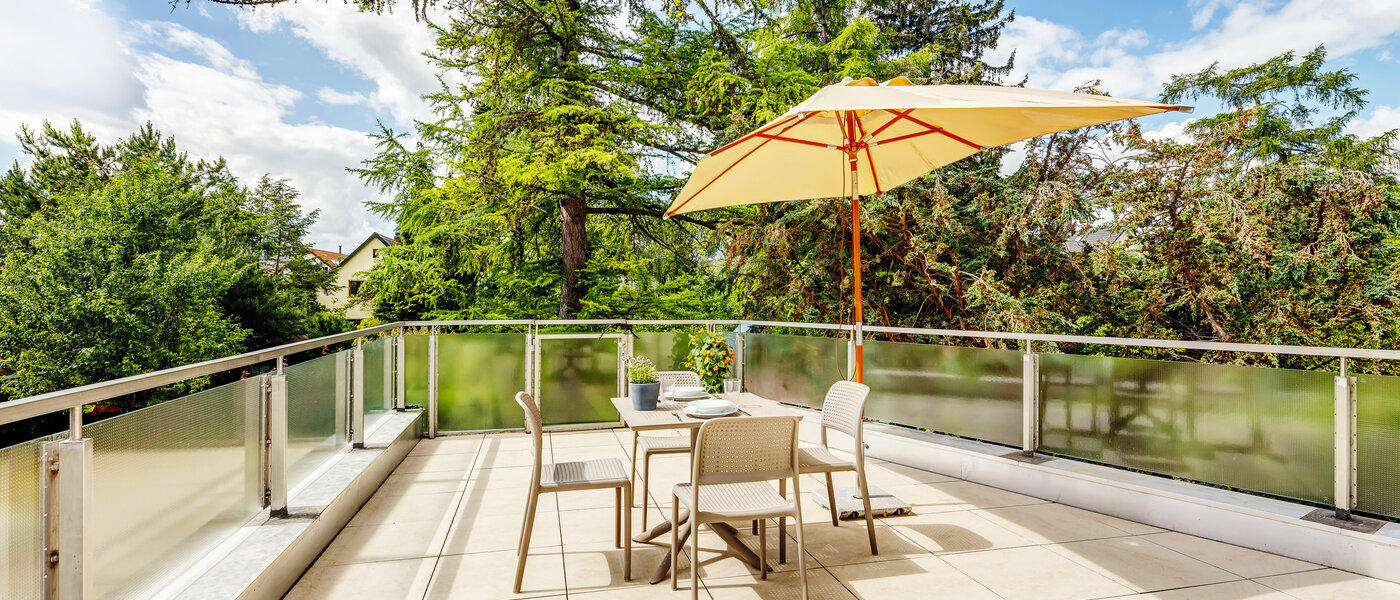 квартира München Berg am Laim 01 терраса с крышей 13039