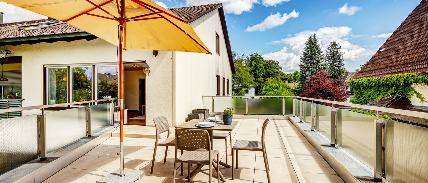 квартира München Berg am Laim 03 терраса с крышей 13039