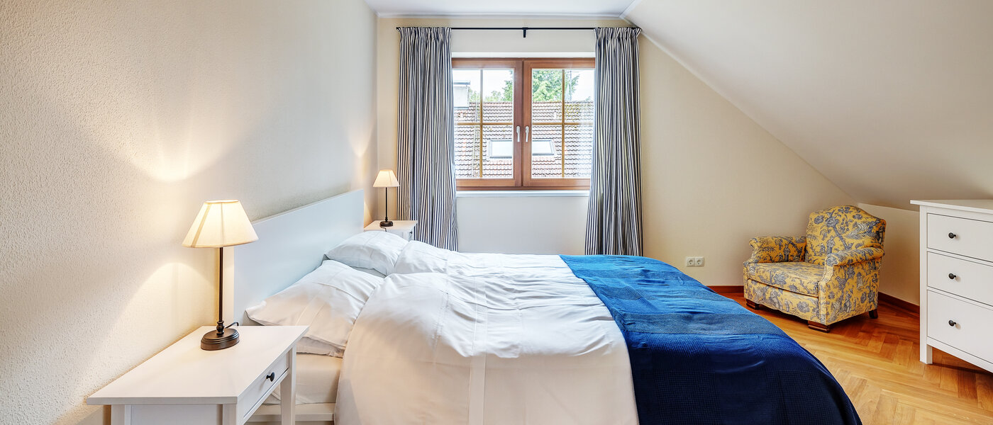 квартира Kottgeisering 01 спальная комната 13040