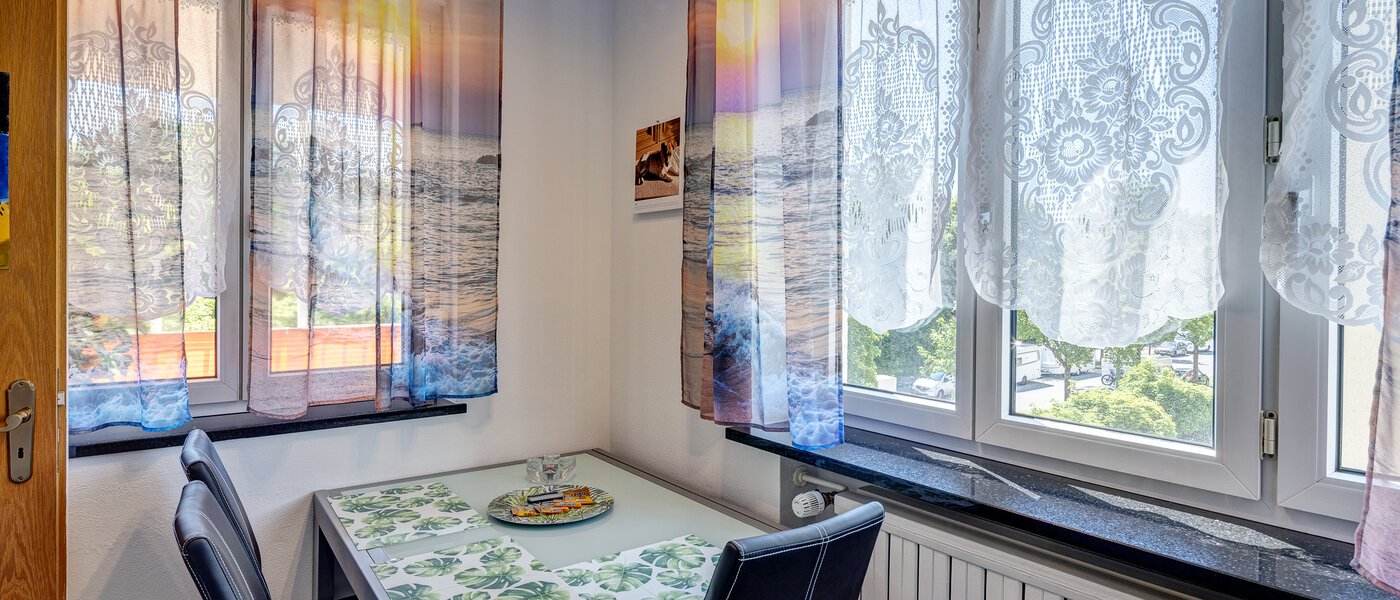 квартира München Neuperlach 02 кухня 13048