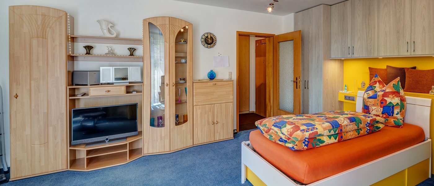 квартира München Neuperlach 03 жилое пространство 13048