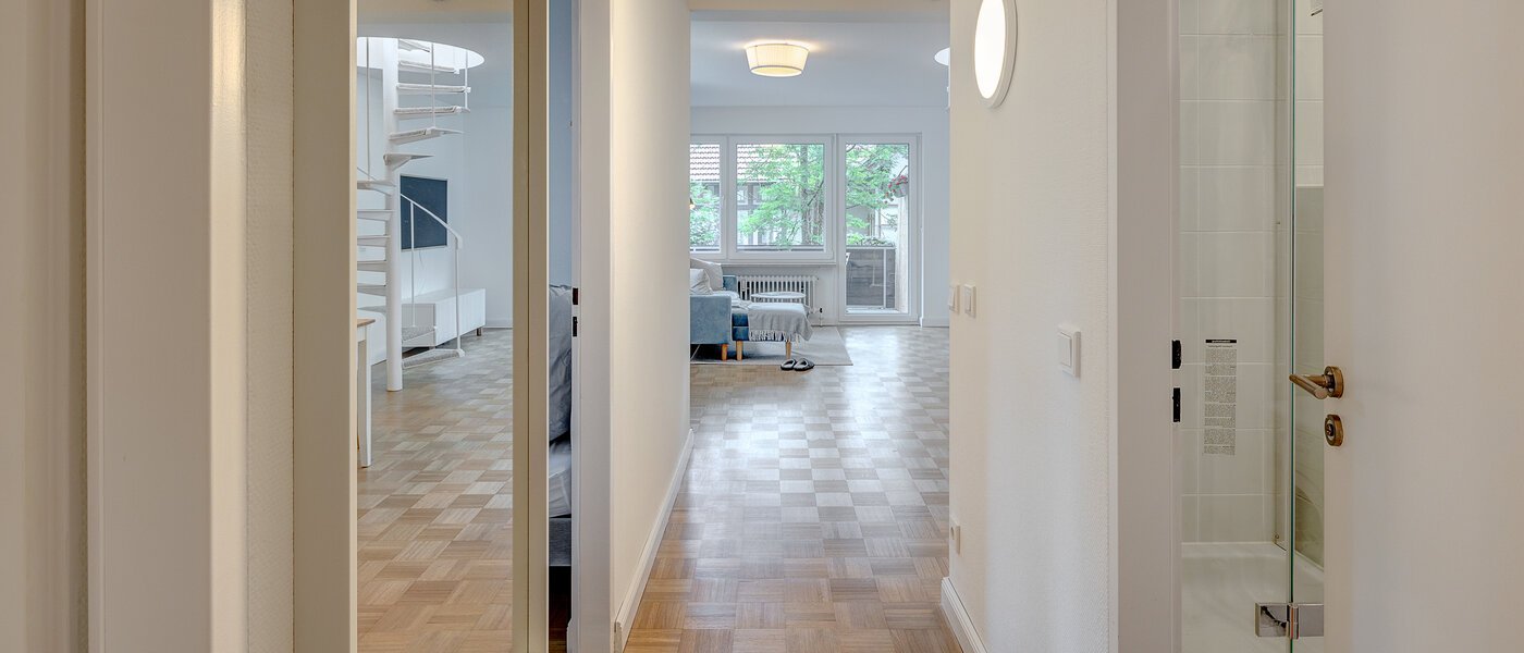 двухэтажная квартира München Pasing 02 коридор 13062