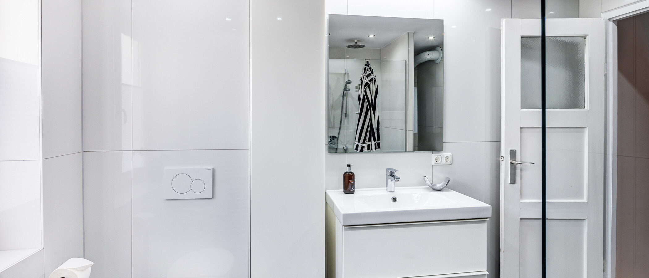 квартира München Schwabing-West (rund um den Hohenzollernplatz) 03 ванная комната 1309