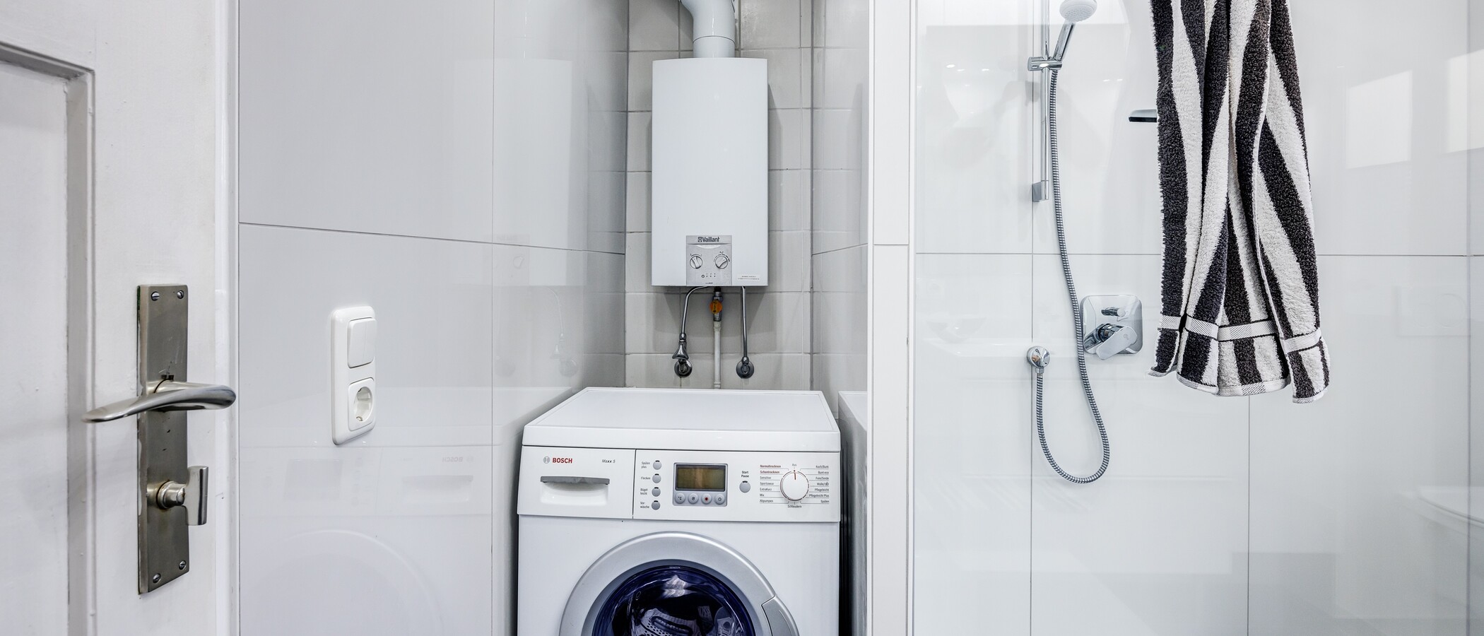 квартира München Schwabing-West (rund um den Hohenzollernplatz) 05 ванная комната 1309