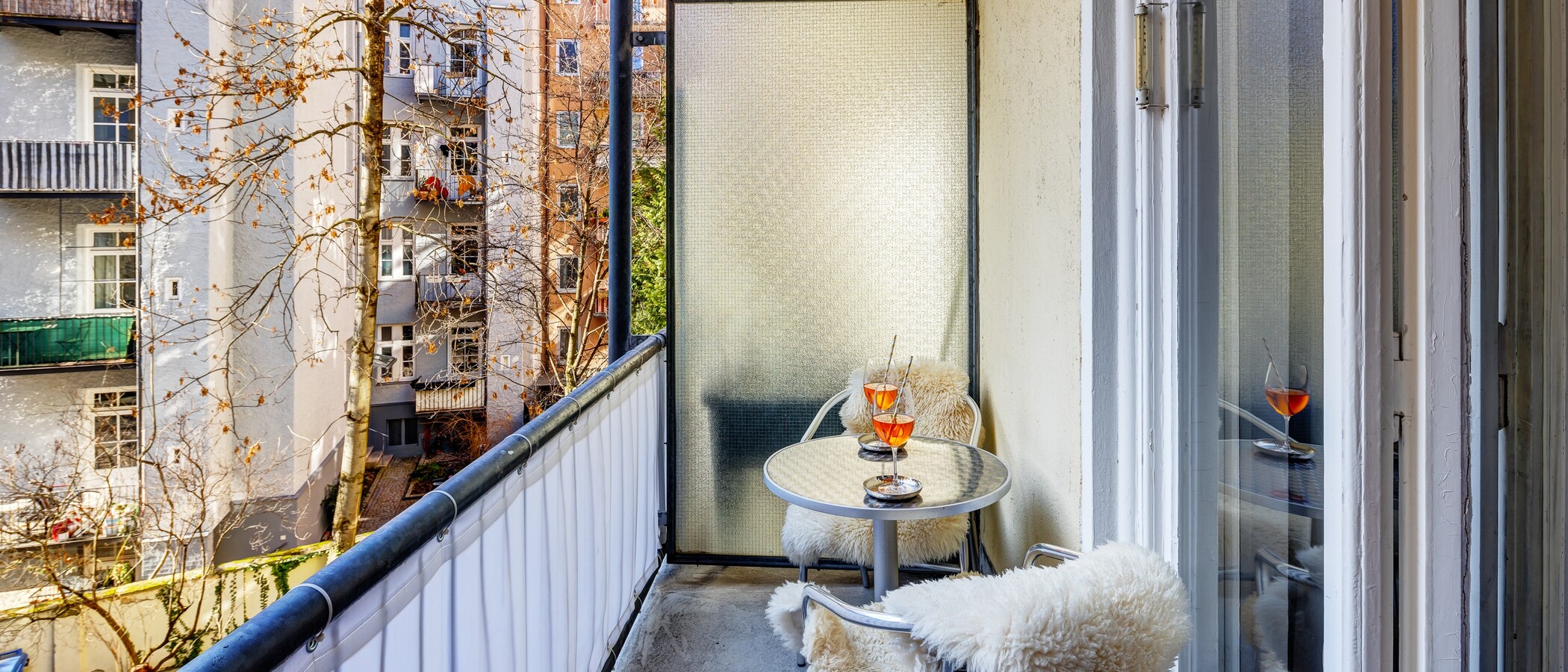 квартира München Schwabing-West (rund um den Hohenzollernplatz) 01 балкон 1309