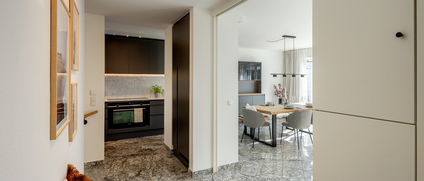 двухэтажная квартира München Trudering 03 коридор 13109