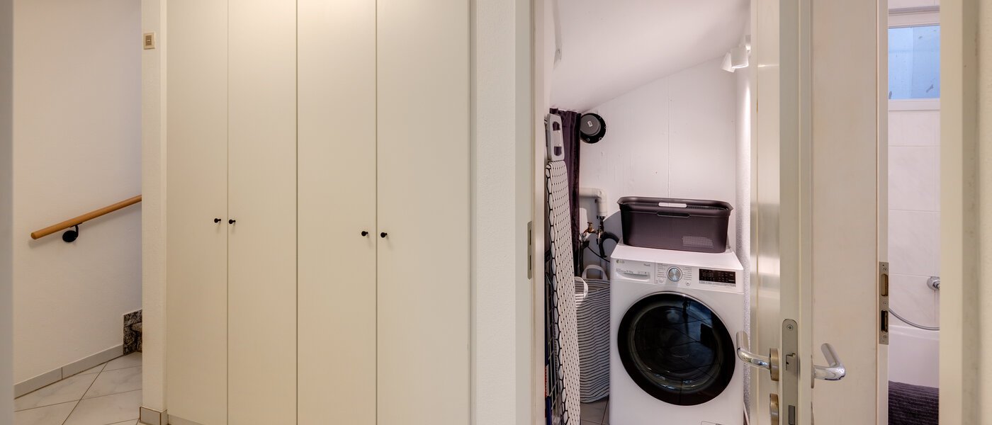 двухэтажная квартира München Trudering 09 коридор 13109