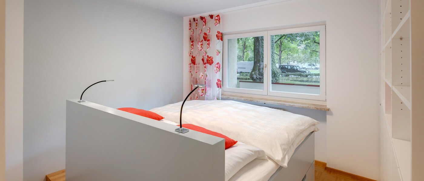 квартира München Nymphenburg 02 спальная комната 13111