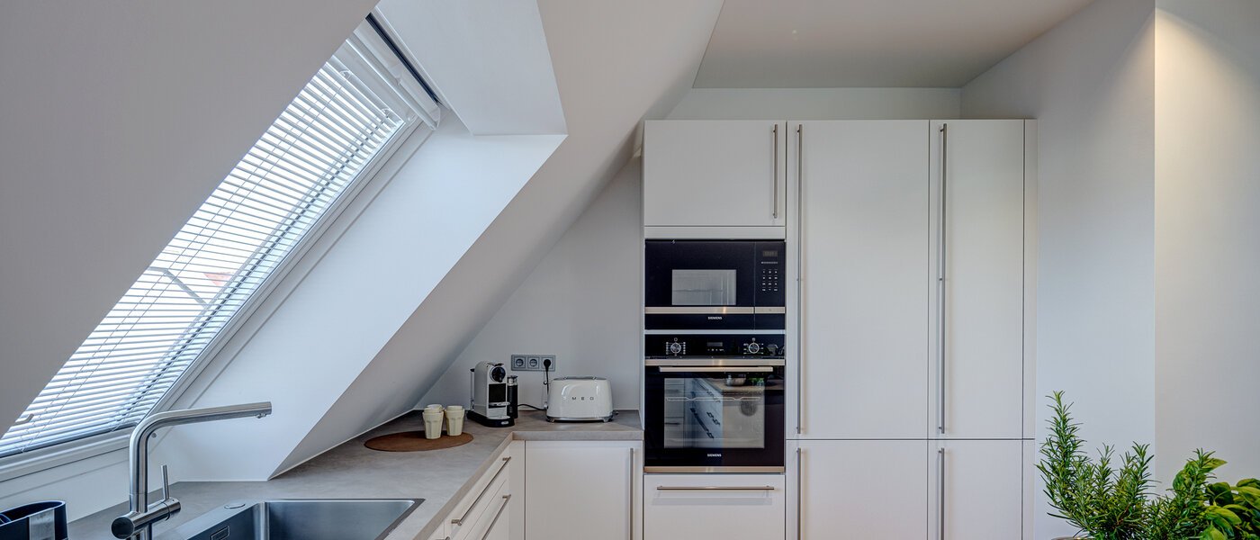 двухэтажная квартира München Neuhausen 01 кухня 13127