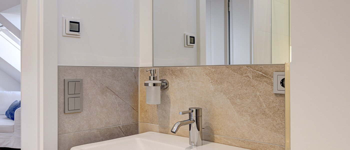 двухэтажная квартира München Neuhausen 04 2-я ванная комната 13127