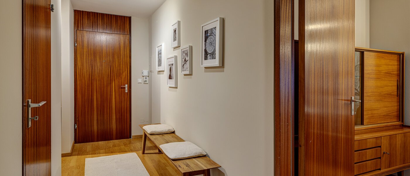 квартира München Schwabing 04 коридор 13128