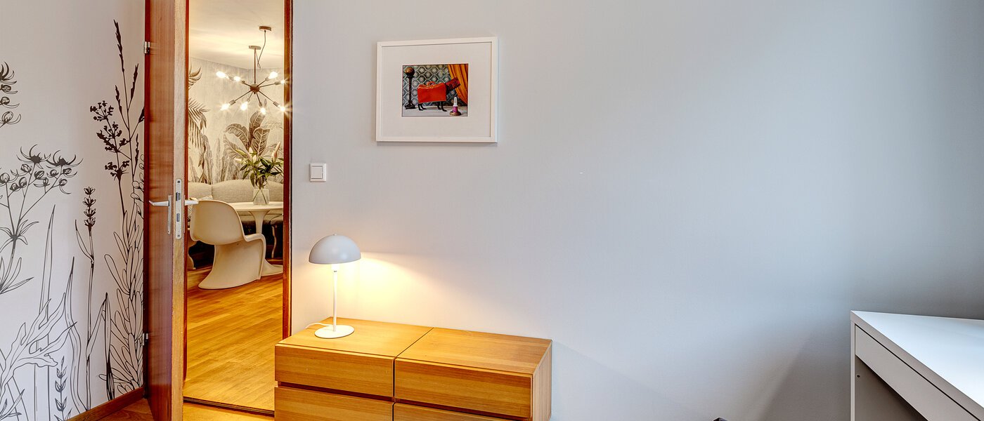 квартира München Schwabing 03 бюро / гостиная 13128