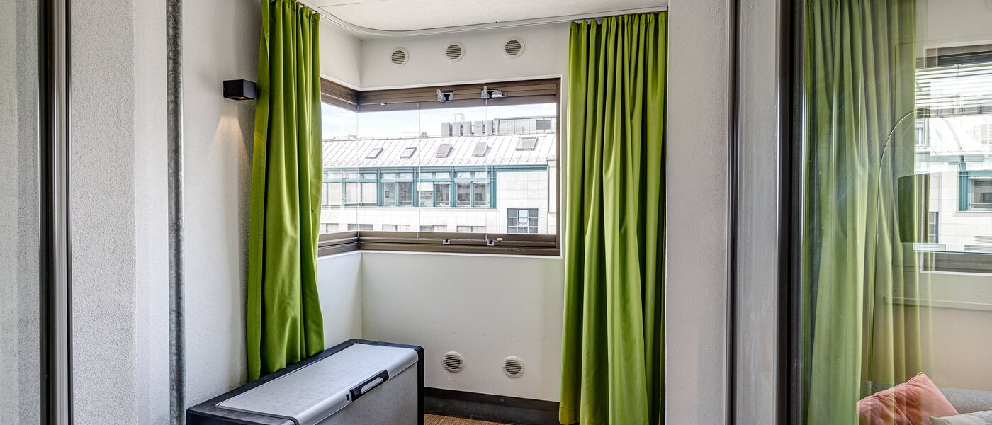 квартира München Ludwigsvorstadt 01 застекленная терраса 13139