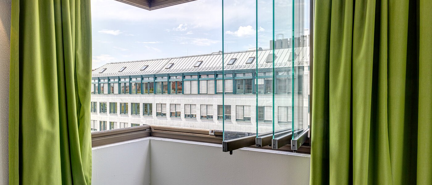 квартира München Ludwigsvorstadt 02 застекленная терраса 13139