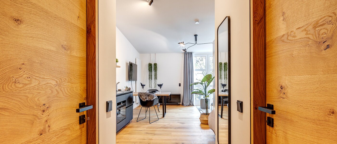 квартира München Schwanthalerhöhe 01 коридор 13143