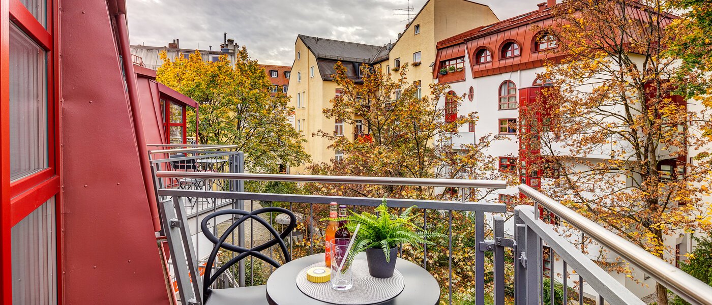 квартира München Schwanthalerhöhe 01 балкон 13143