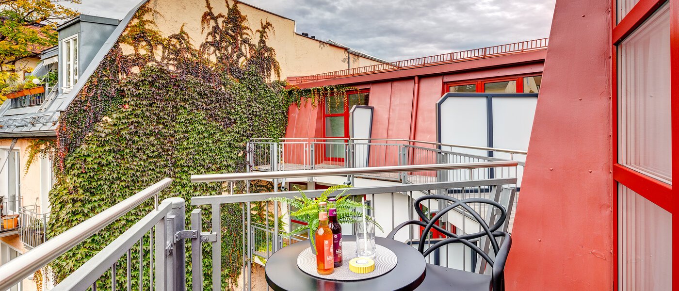 квартира München Schwanthalerhöhe 02 балкон 13143