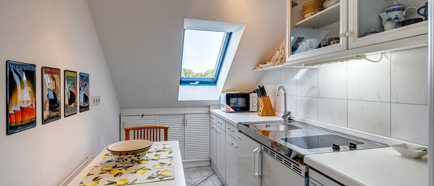 квартира München Schwabing (links der Leopoldstraße) 01 кухня 13164