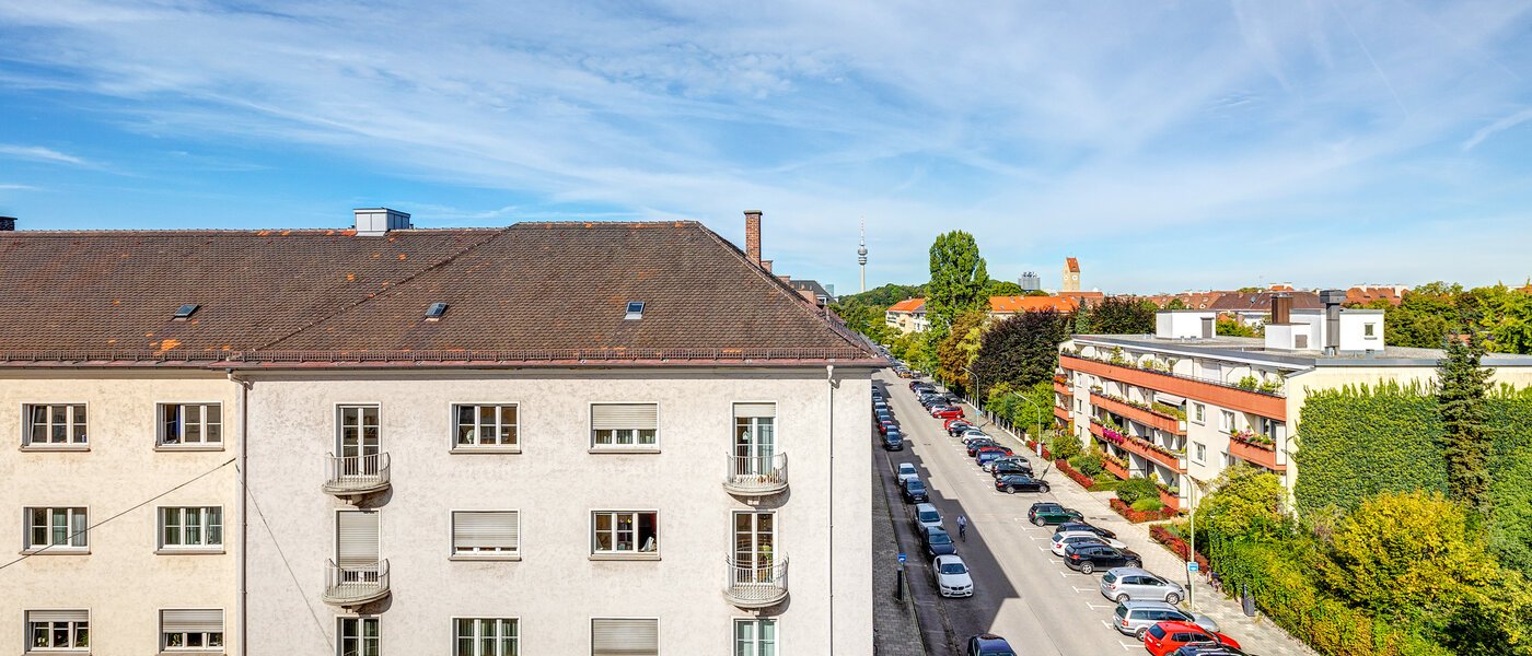 квартира München Schwabing (links der Leopoldstraße) 01 вид из окна 13164