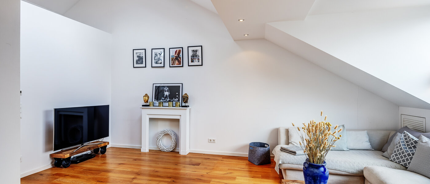 двухэтажная квартира-галерея München Maxvorstadt - Museumsviertel 01 жилое пространство 13166