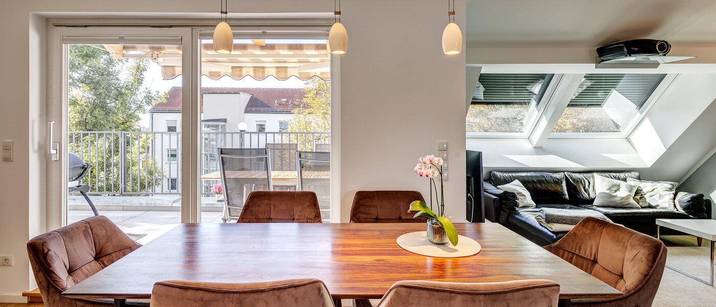 квартира München Berg am Laim 01 обеденная зона 13179