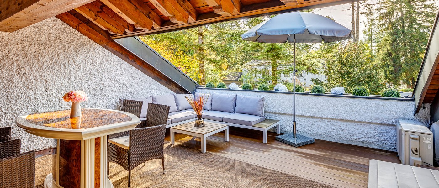 мансардная квартира Baldham 01 терраса с крышей 13188