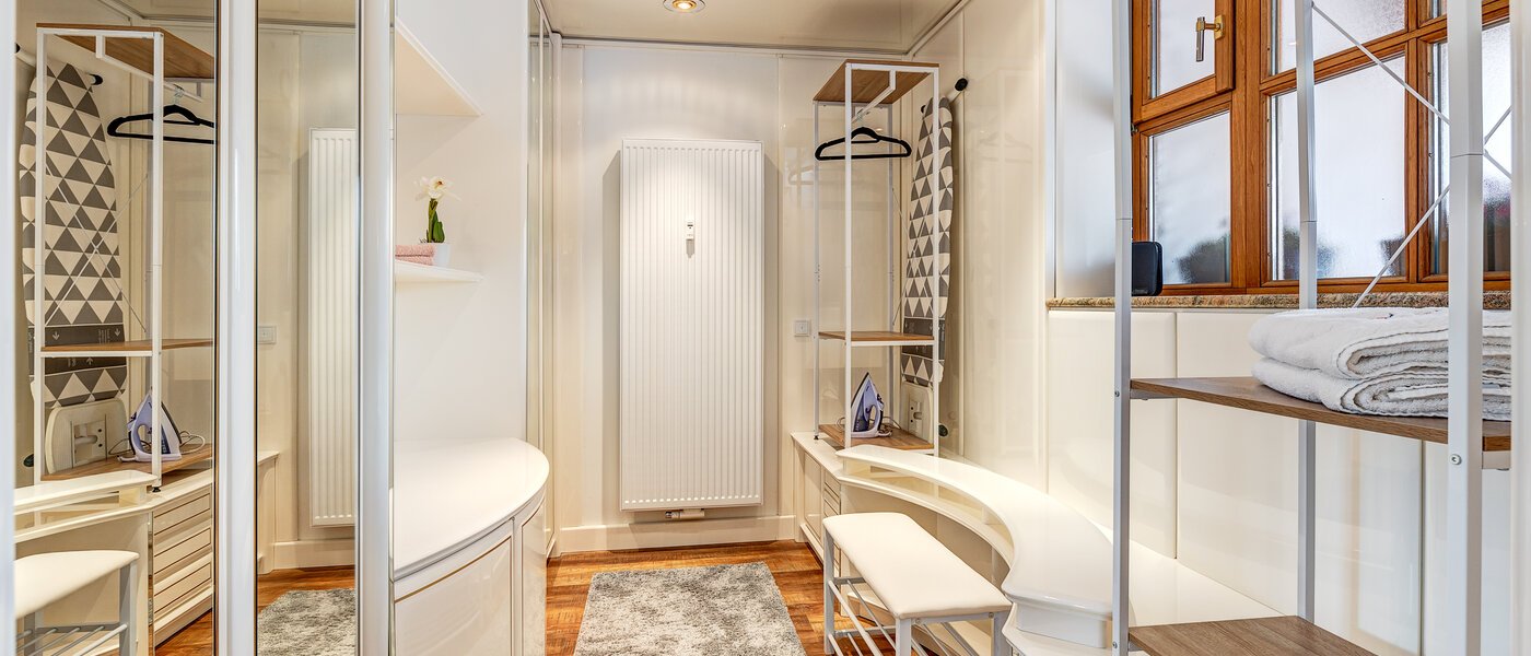 мансардная квартира Baldham 02 Гардеробная 13188