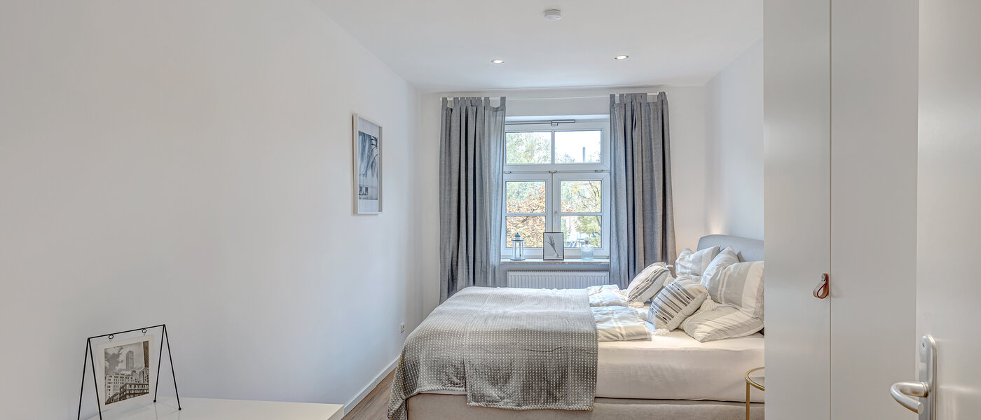 квартира München Thalkirchen 02 спальная комната 13192