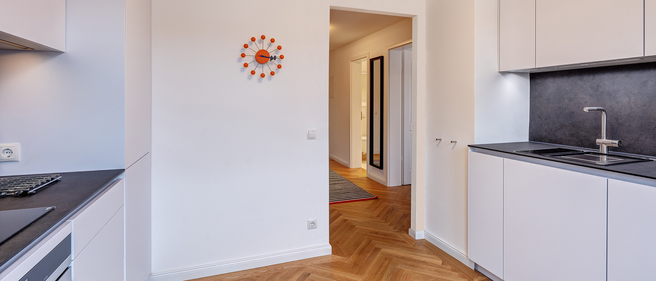 квартира München Neuhausen 04 кухня 13199