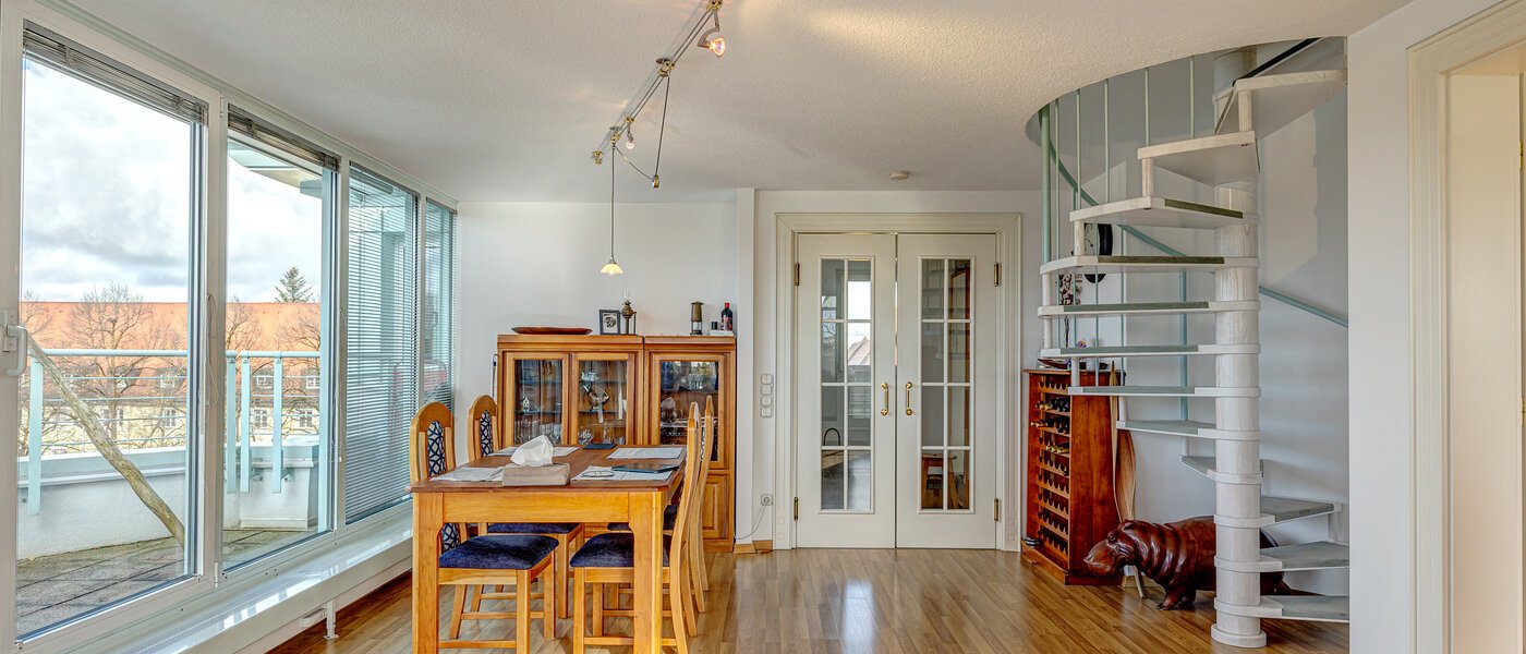 двухэтажная квартира München Sendling-Westpark 04 жилое пространство 13200